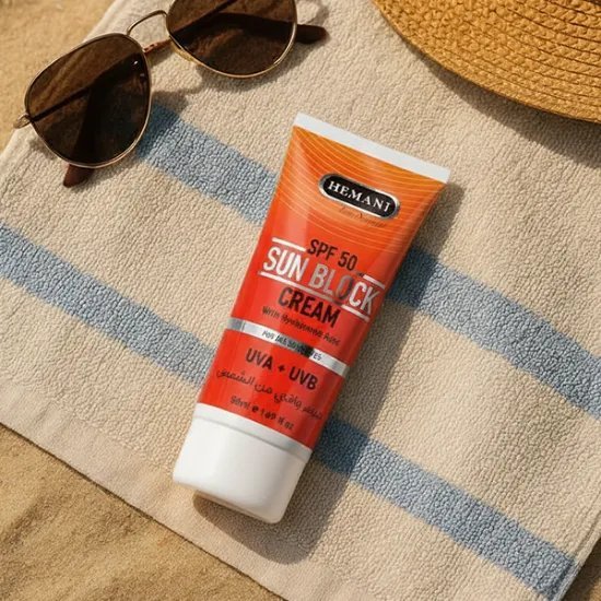 Hemani Live Natural | Spf 50 Sun Block Cream (50ml)