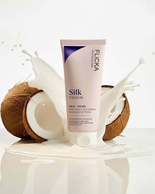 Flicka 3in1 Silk Touch Moisturizer Milk Cream & Primer